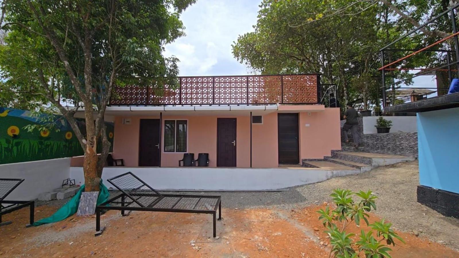 Spathodea Vagamon Extérieur photo