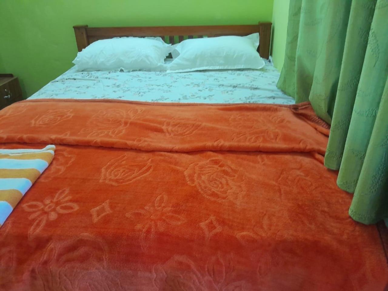 Spathodea Vagamon Extérieur photo